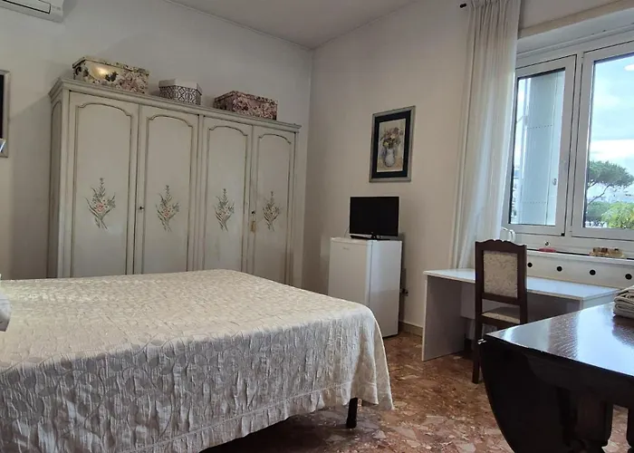 Soggiorni Romani Bed & Breakfast 3*